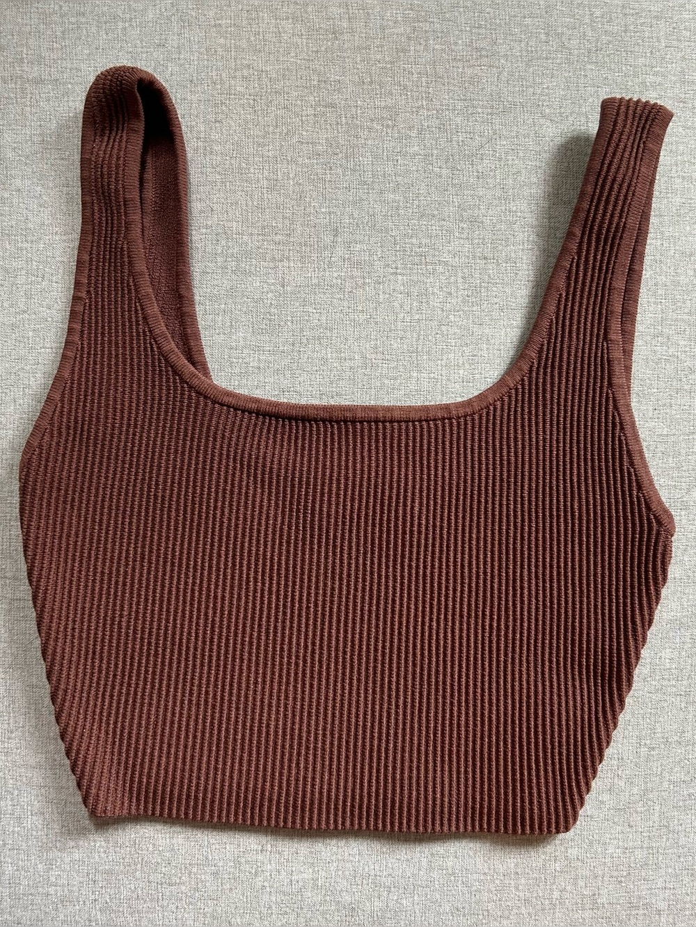 Aritzia Babaton Sculpt Knit Squareneck Cropped Tank in Warm Brown